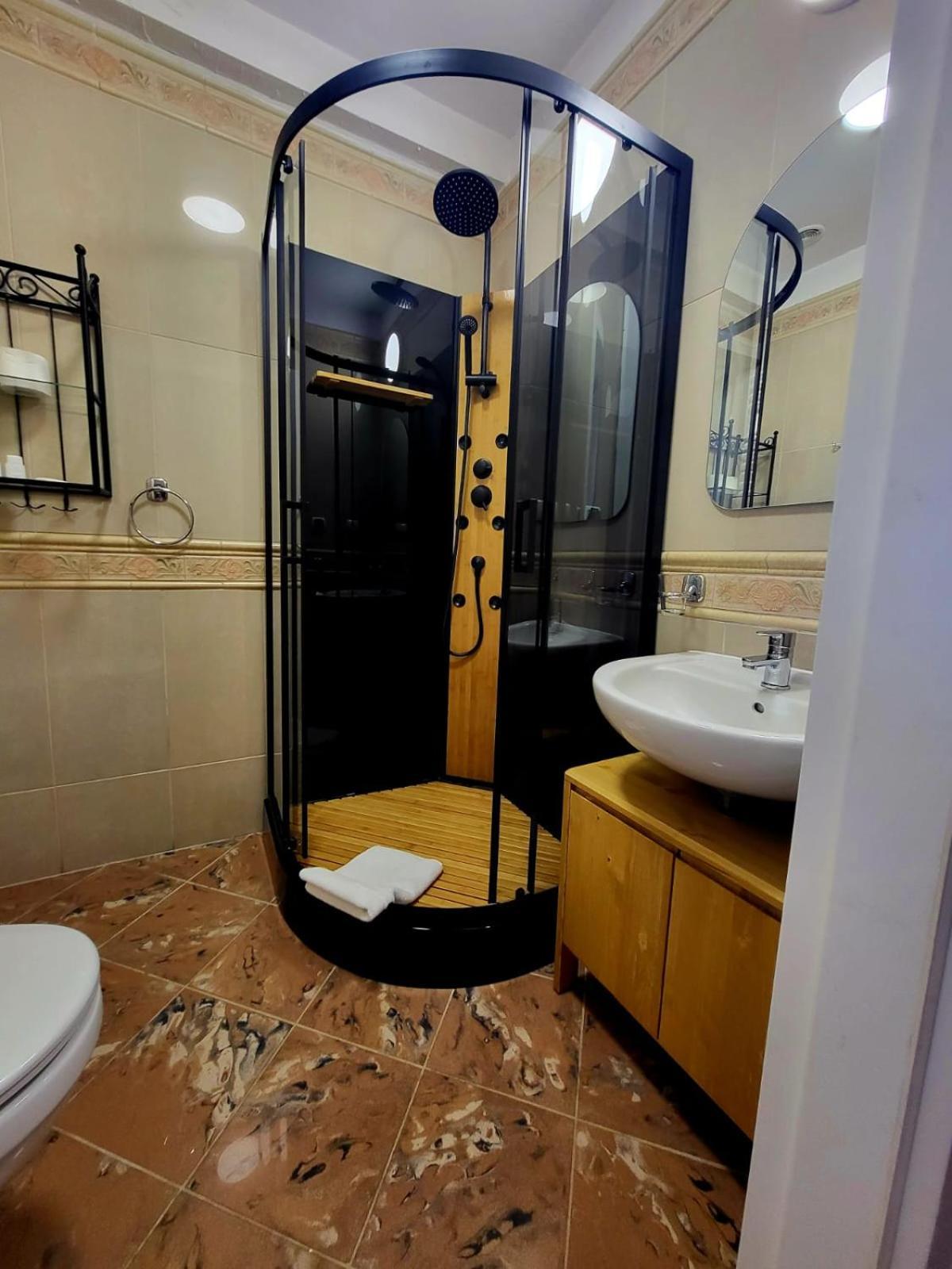 שצ'צ'אוונו-ז'דראוג' Hotel Maria Helena מראה חיצוני תמונה